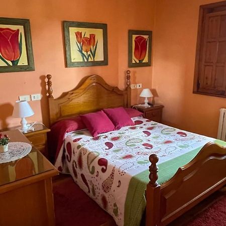 Hotel Tilve بونتيفيذرا المظهر الخارجي الصورة