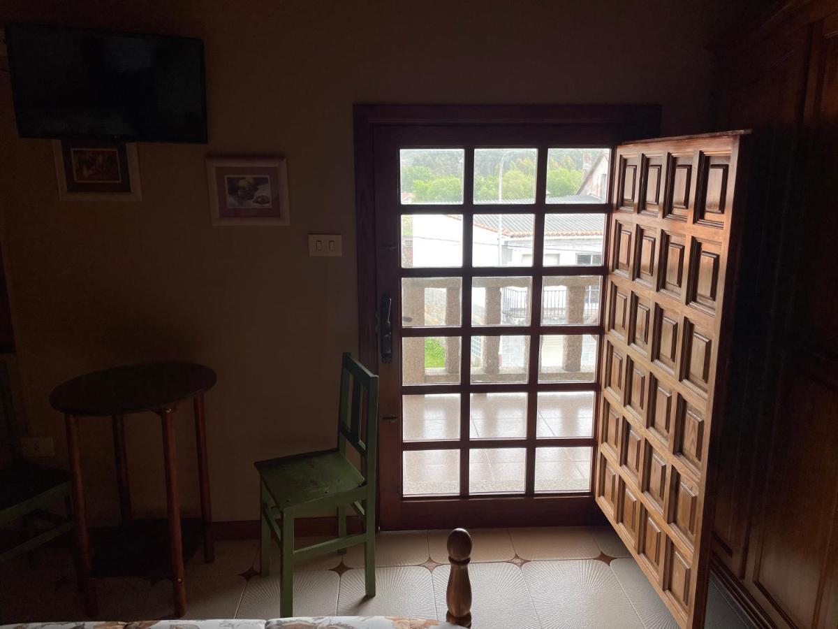 Hotel Tilve بونتيفيذرا المظهر الخارجي الصورة